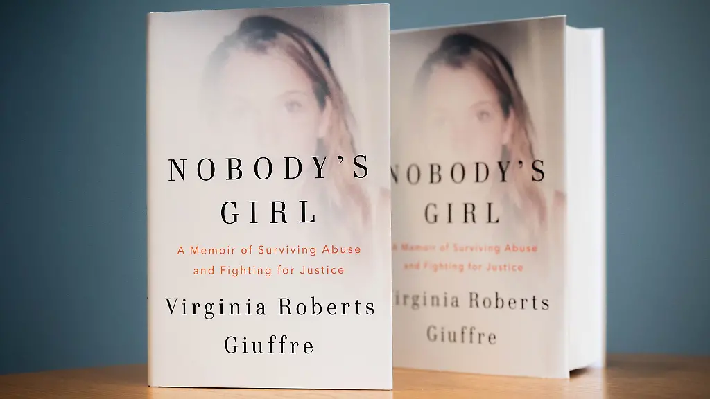 In-den-Memoiren-des-Epstein-Opfers-Virginia-Giuffre-sind-erschuetternde-Details-ueber-den-sexuellen-Missbrauch-durch-Jeffrey-Epstein-und-seine-Mittaeter-zu-lesen