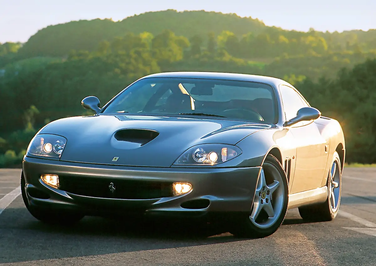 021B-FERRARI-XL-09901