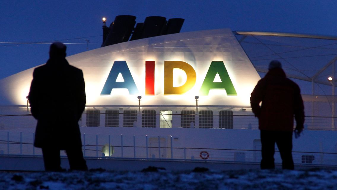 Das Kreuzfahrtschiff 'Aidablu' von der Meyer-Werft in Papenburg.