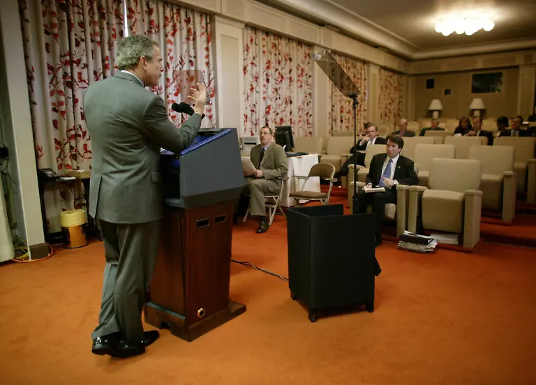 Bush-practices-speech