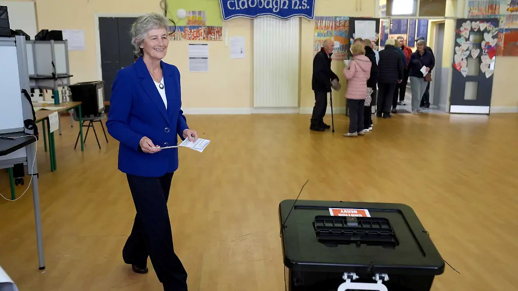 d55859c9ba2cb278c634c24ef5138d34