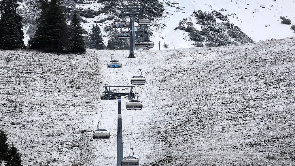 Der-Deutsche-Wetterdienst-rechnet-oberhalb-der-1-000-Meter-Marke-mit-bis-zu-20-Zentimetern-Neuschnee