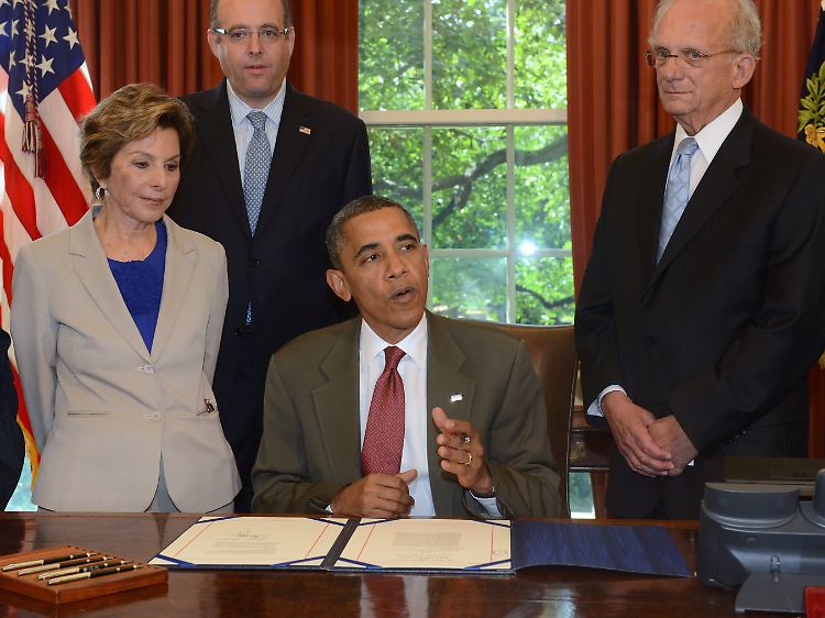 Obama unterzeichnet in Washington ein Militärhilfe-Gesetz zur Unterstützung Israels.