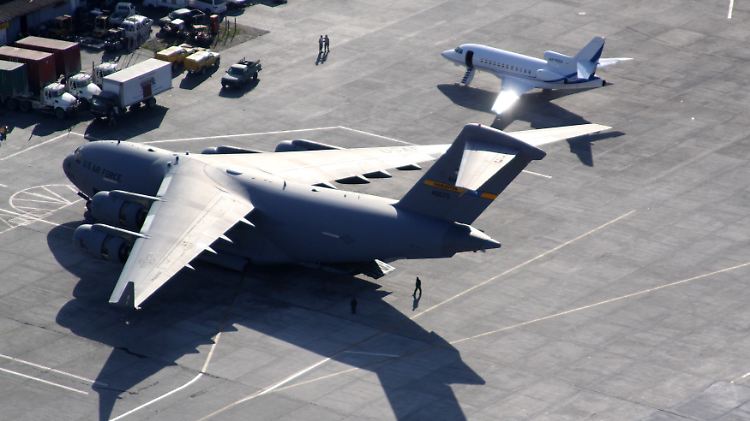 US-Truppen halten in Absprache mit der haitianischen Regierung die Kontrolle über den Flughafen.