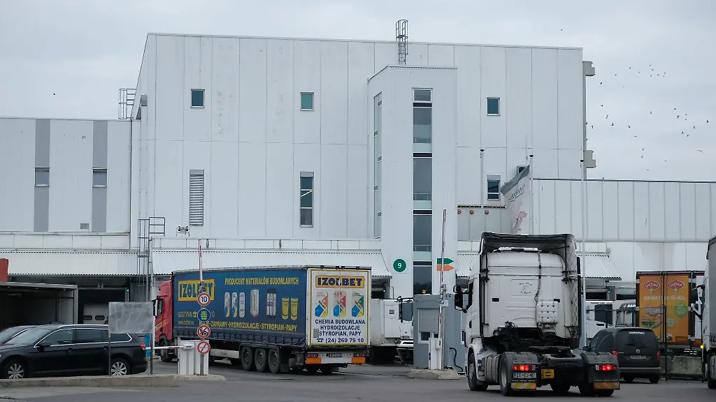 Der-Schlachtbetrieb-Toennies-im-Burgenlandkreis