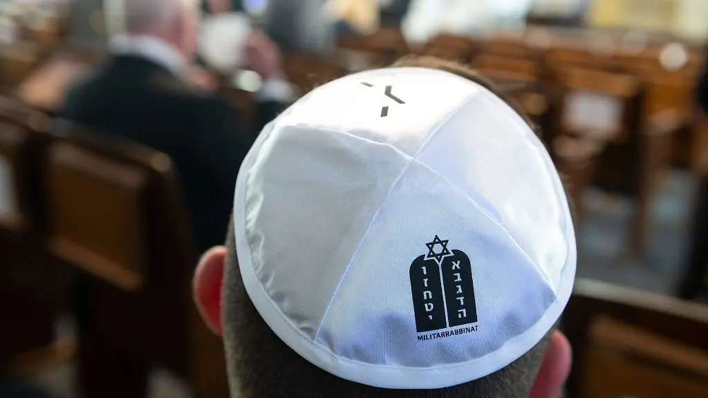 In-Brandenburg-gibt-es-nun-einen-orthodoxen-Militaerrabbiner