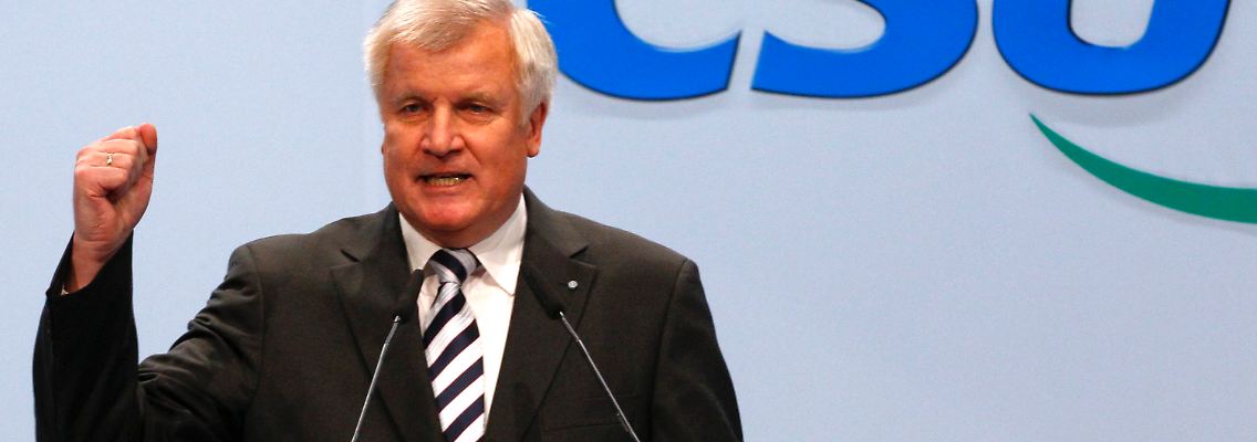 Horst Seehofer will seine Äußerungen nicht als "Geschwätz" bezeichnen lassen.
