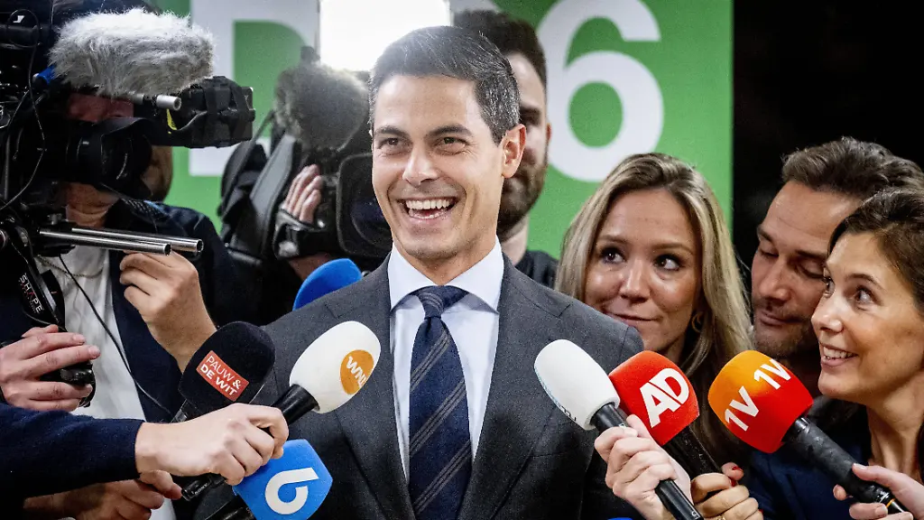 19049faf6fff471b5d287d4fb418ed47