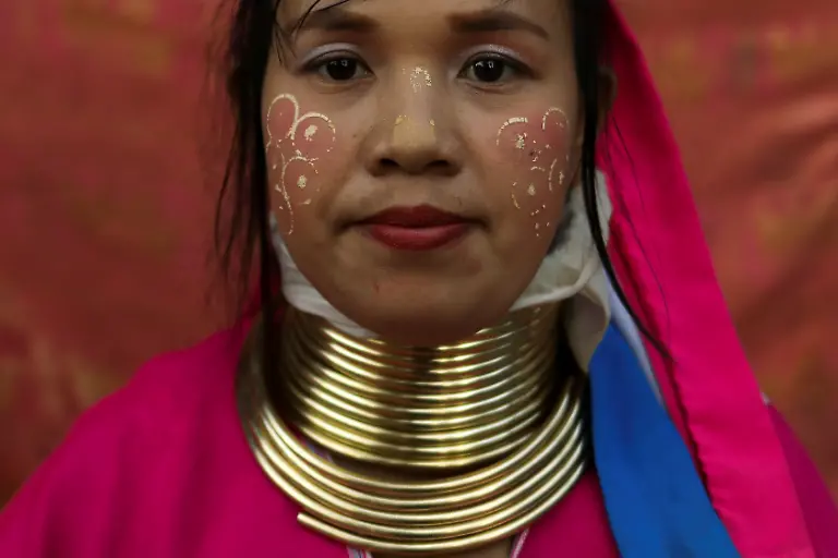 2019-12-23T175607Z-1741759506-RC251E92UH7V-RTRMADP-3-THAILAND-DAILYLIFE