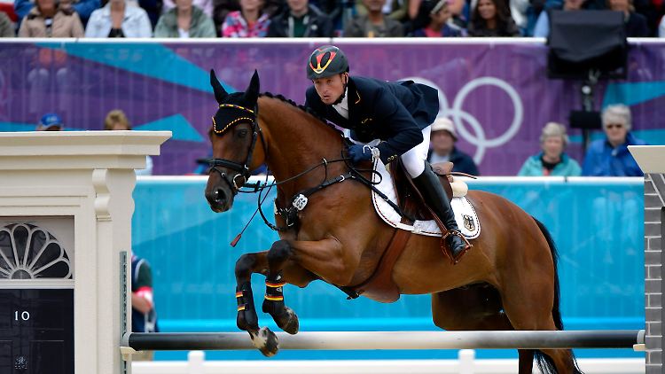 Doppel-Olympiasieger: Michael Jung trat mit zweimal Gold in die Pferdestapfen von Hinrich Romeike, dem 2008 dasselbe Kunststück gelungen war.