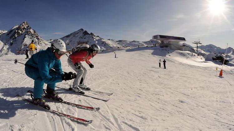 Skifahrer im Skigebiet Ischgl.