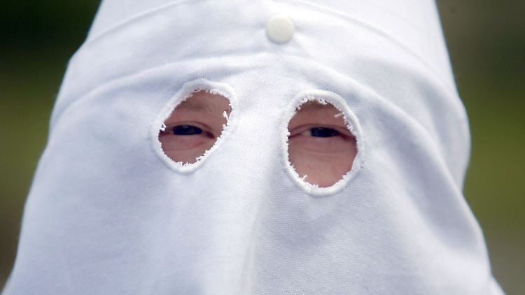 Der Ku Klux Klan ist vor allem in den USA seit Generationen aktiv.