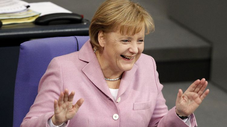 Kanzlerin Merkel hat Spaß.