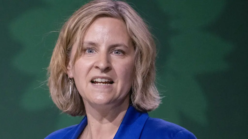 Die-Gruenen-gehen-mit-Spitzenkandidatin-Eder-die-Umwelt-und-Mobilitaetsministerin-in-der-Ampel-in-Mainz-ist-in-den-Wahlkampf