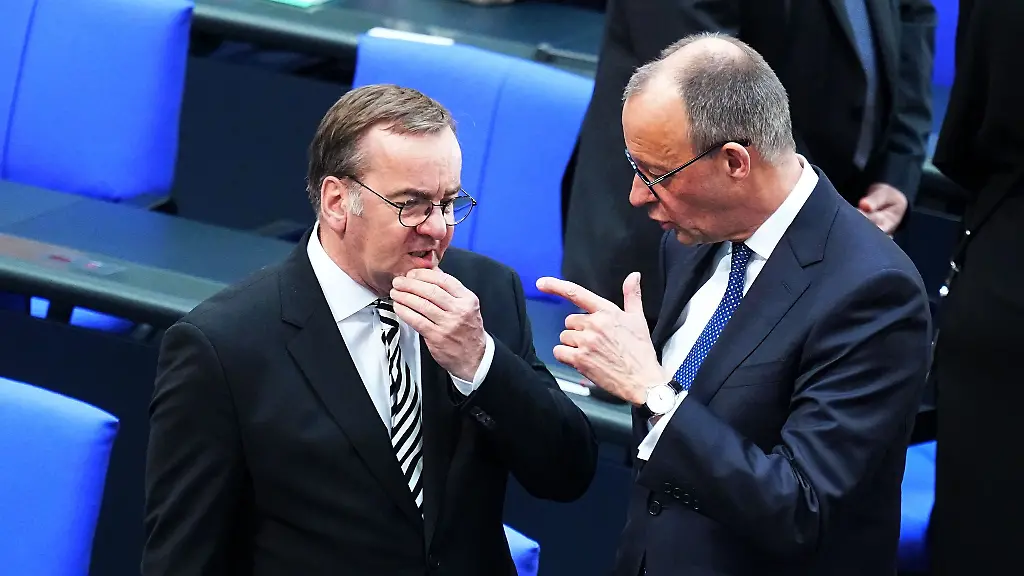 Merz-und-Pistorius-Zwei-der-wichtigsten-Mitglieder-des-neuen-Gremiums