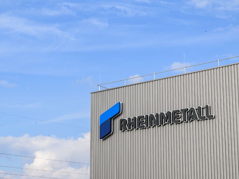 Rheinmetall začal sériovou výrobu satelitov pre Bundeswehr