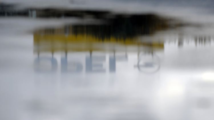 Die Opel-Mitarbeiter bangen um ihre Jobs.