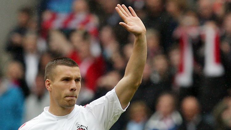 Er ist nicht mehr dabei: Für den 1. FC Köln beginnt die seit Längerem erste Saison ohne Lukas Podolski.