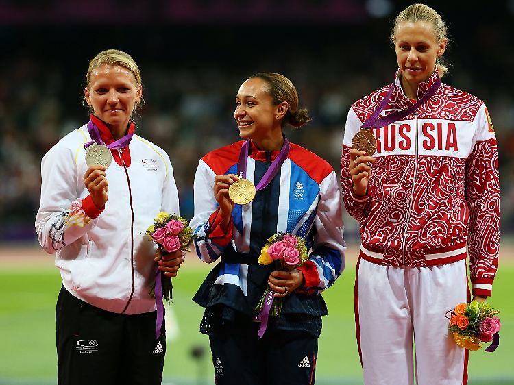 Am Ende feierte Schwarzkopf sensationell Siebenkampf-Silber hinter der Britin Jessica Ennis.