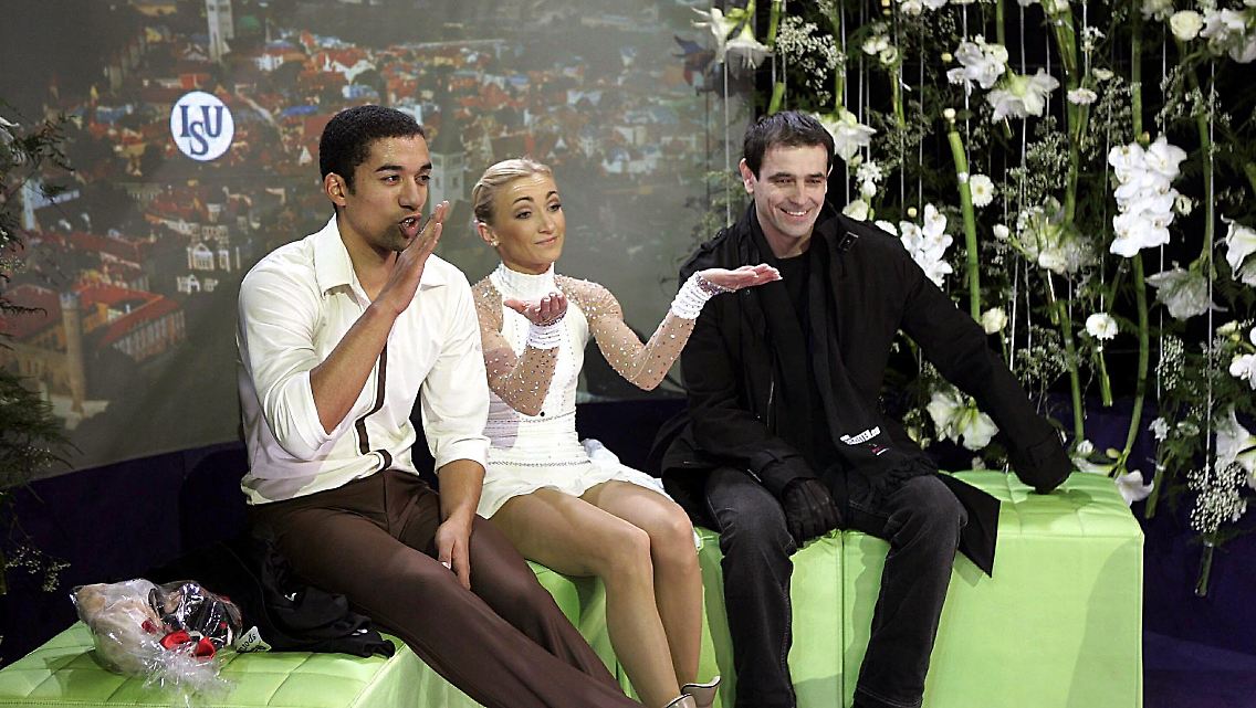 Das Lachen ist Steuer und seinen Eisläufern deshalb inzwischen vergangen.