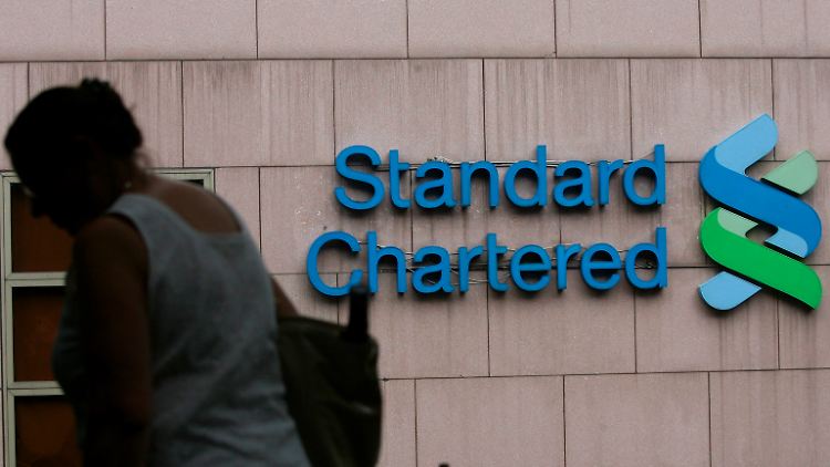 Die britische Großbank Standard Chartered soll jahrelang systematisch illegale Geschäfte mit dem Iran gemacht haben.