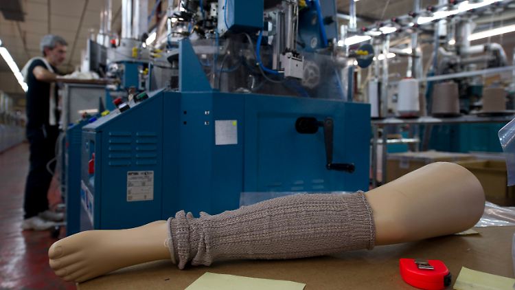 Die Textilindustrie bleibt ein wichtiges Standbein der italienischen Wirtschaft. Unter dem Strich hinkt die Industrieproduktion jedoch.