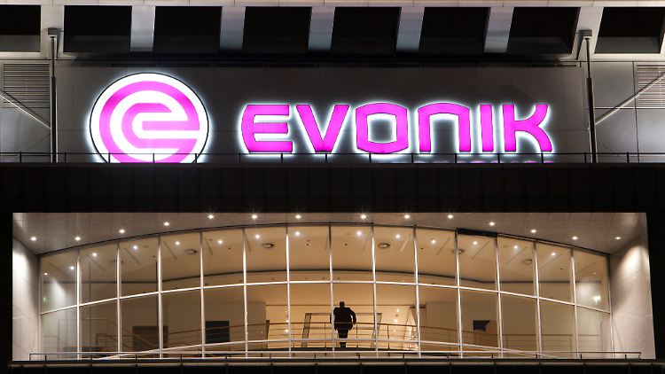 Evonik bleibt bei seiner Jahresprognose, aber die Aussichten werden düsterer.