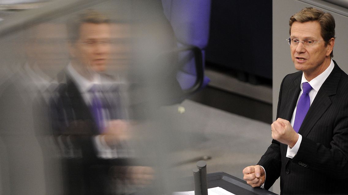 Westerwelle will sich nicht auf ein Datum festlegen lassen.