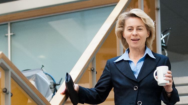 Ursula von der Leyen kämpft für die Zuschussrente. Bislang ohne viel Erfolg.