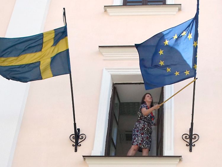 Auch die anderen EU-Staaten wollen ihre Botschafter einberufen.