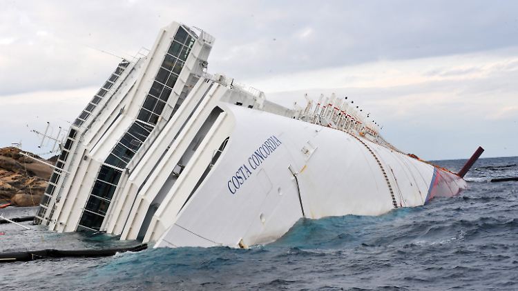 Am 13. Januar 2012 ereignete sich das das Schiffsunglück vor der italienischen Küste.