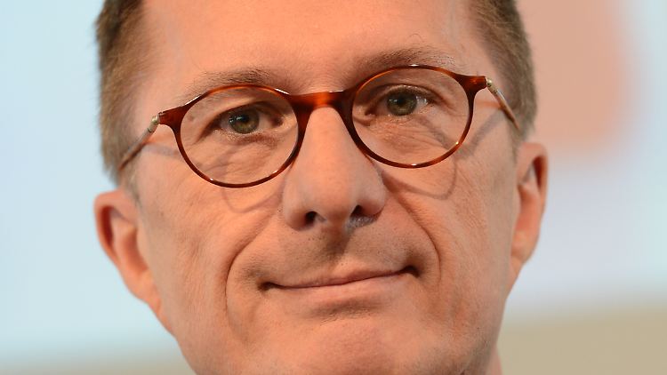 "Einer der Besten seines Fachs": Oliver Behrens muss sich mit dem extra für ihn eingerichtete Stelle als Deka-Vize begnügen.