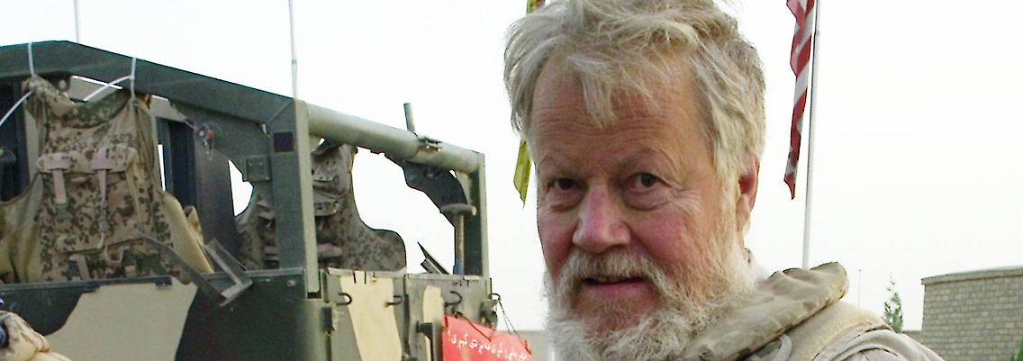 Winfried Nachtwei bei einer Abgeordnetenreise durch Afghanistan im Oktober 2008. Nachtwei war bis 2009 verteidigungspolitischer Sprecher der Grünen im Bundestag und ist weiterhin Experte für Afghanistan.