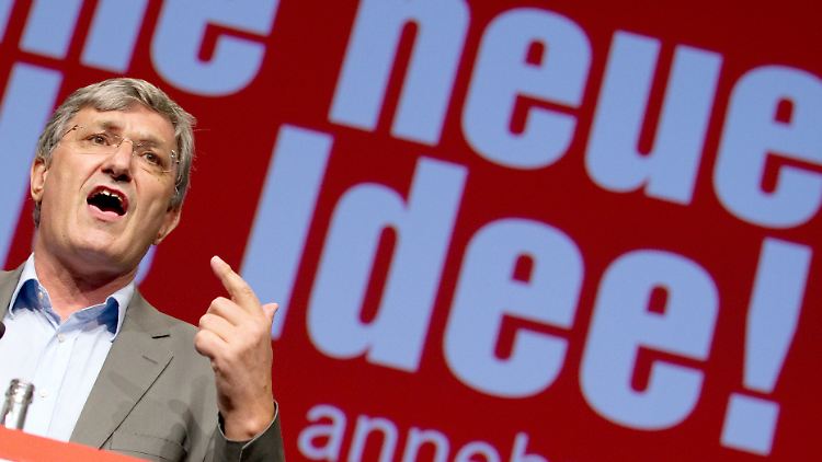 Erst Störtebeker-Abgabe, jetzt Ausbürgerung von Steuerflüchtigen: Riexinger kommt langsam in Tritt auf seinem neuen Posten als Linken-Chef.