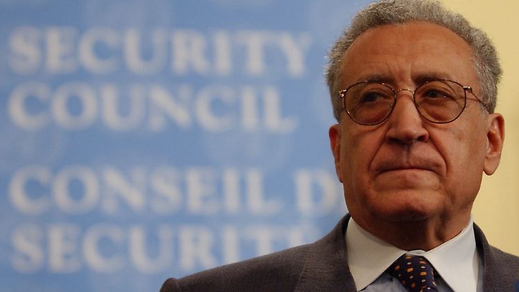 Der algerische Krisendiplomat Lakhdar Brahimi war einst ein enger Mitarbeiter Annans.