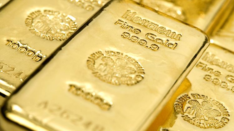 Viele Verbraucher schlafen ruhiger mit einem Goldbarren unter dem Kissen. 