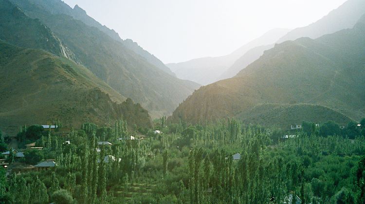 Während wir früher stets auf eine Landschaft im Iran blickten, schauen wir heute meist auf eine Landschaft in Iran.