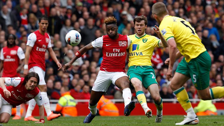 Alex Song beackert künftig das Mittelfeld des FC Barcelona.