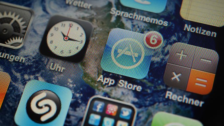 962 Millionen Apps haben Nutzer allein im letzten Jahr auf ihre Smartphones und Tablets geladen.