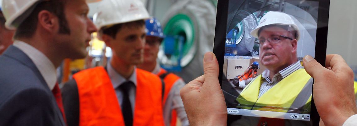 Altmaier besucht Deutschlands ersten Offshore-Windpark.