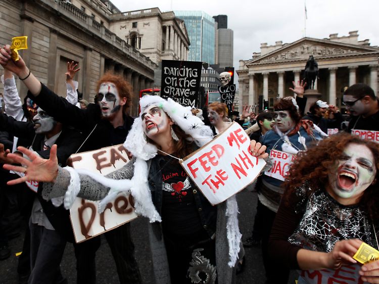 Nicht alle Briten freuen sich über die Personalverstärkung für die Finanbranche: Proteste der Occupy-Bewegung im Londoner Finanzdistrikt.