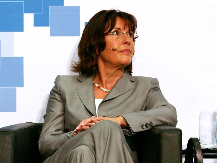 Andrea Ypislanti hatte mit ihrem Schlingerkurs auch in ihrer Partei für Unmut gesorgt.