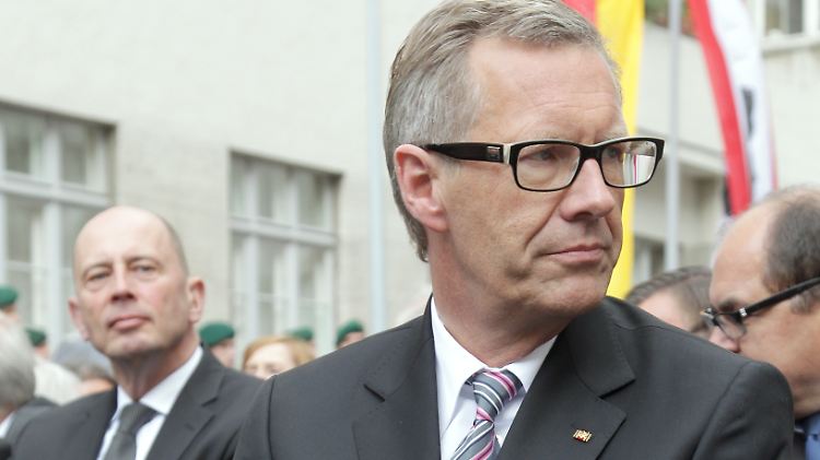 Neue Brille, alte Probleme: Bundespräsident Christian Wulff.