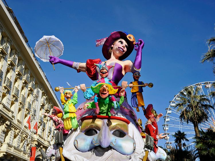 Karneval unter Palmen: Nizza feiert seine närrischen Tage 2010 vom 12. bis zum 28. Februar.