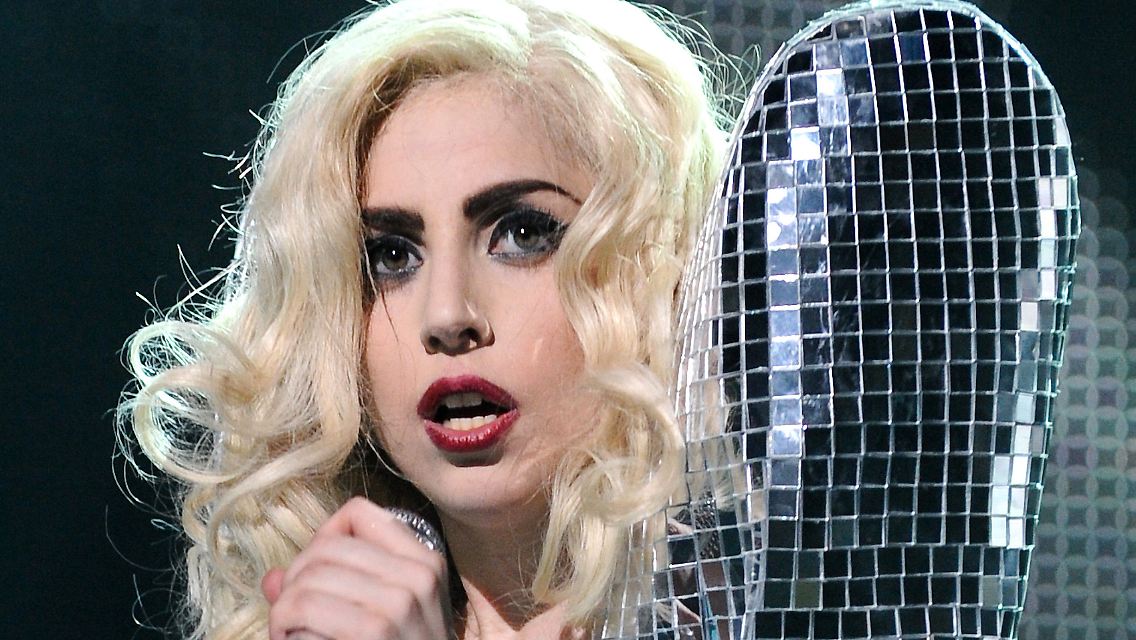 gaga.jpg