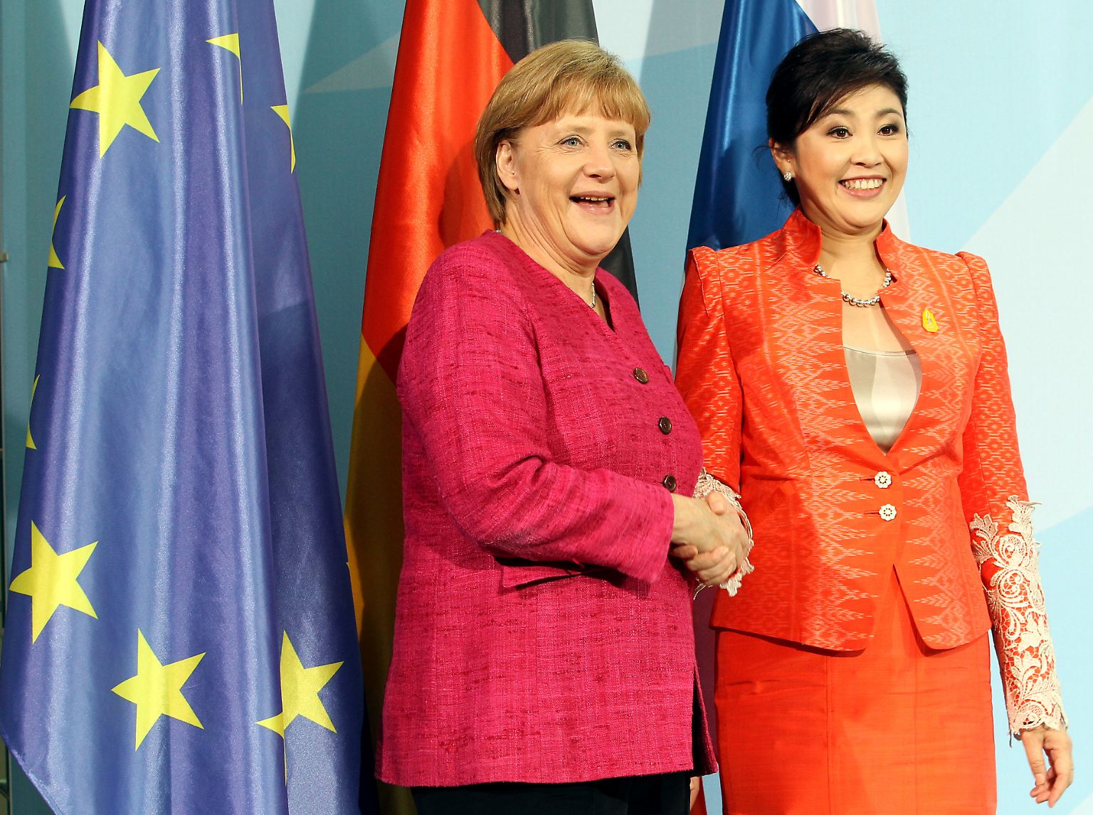 Sie sind mächtig, ...