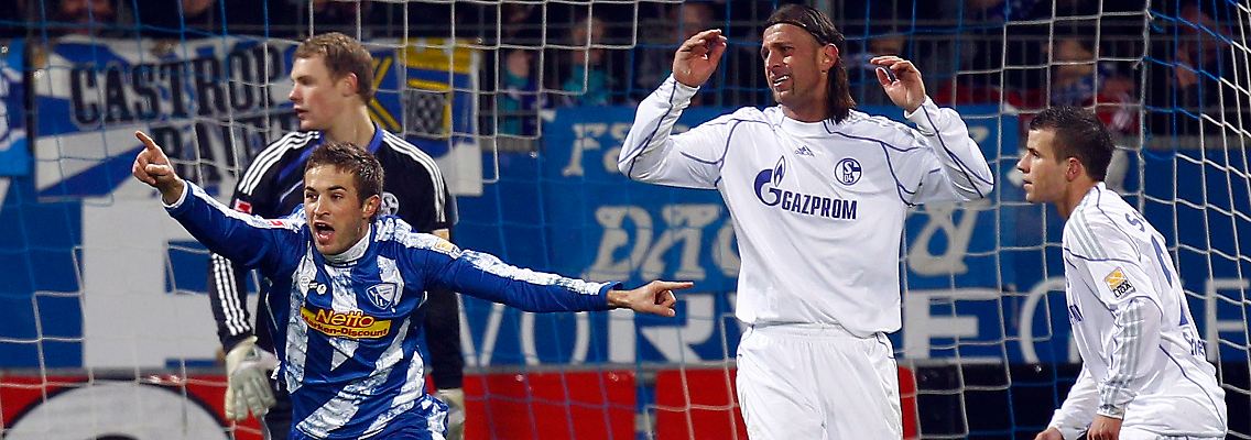 Schalker Entsetzen: Am vergangenen Spieltag kassierten die Gelsenkirchener beim VfL Bochum in letzter Minute den Ausgleich. Torschütze: Stanislav Sestak.