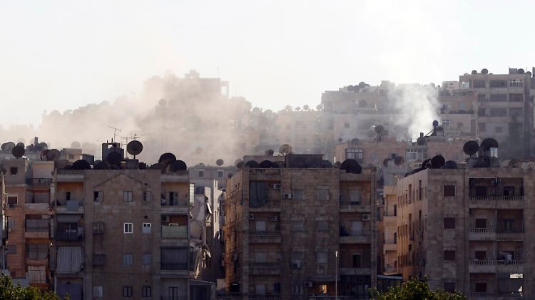 In Aleppo wüten heftige Kämpfe zwischen Rebellen und Regierungstruppen.