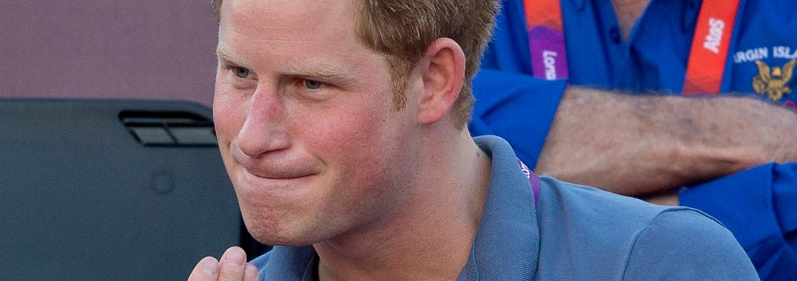 Die "Sun" will die pikanten Bilder von Prinz Harry veröffentlichen.