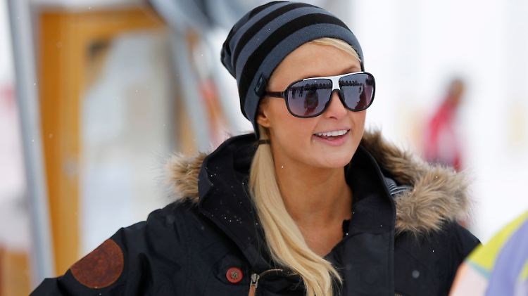 Beim Snowboarden: Paris Hilton. 